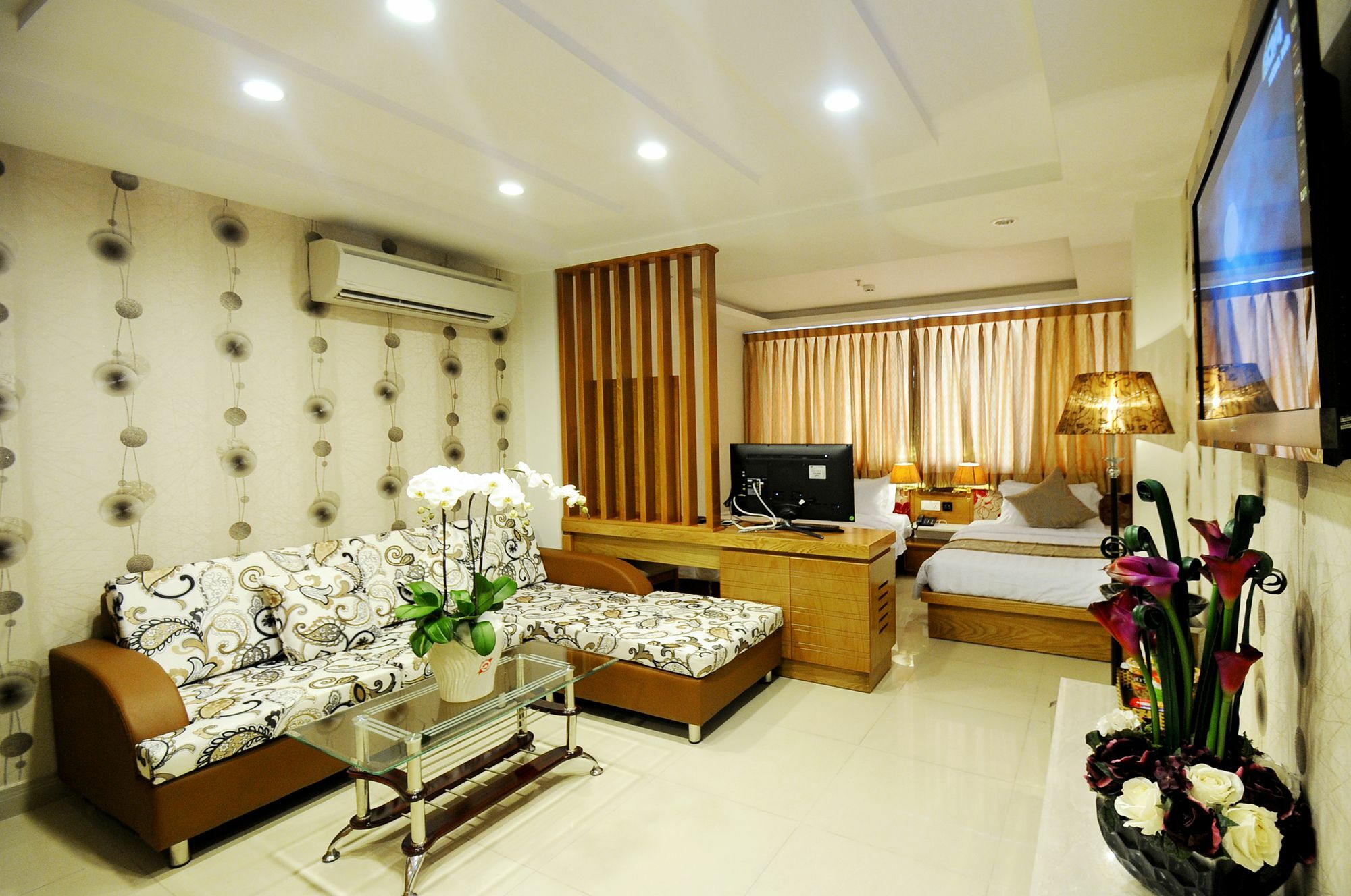 Khách sạn Hoàn Thái TP. Hồ Chí Minh
